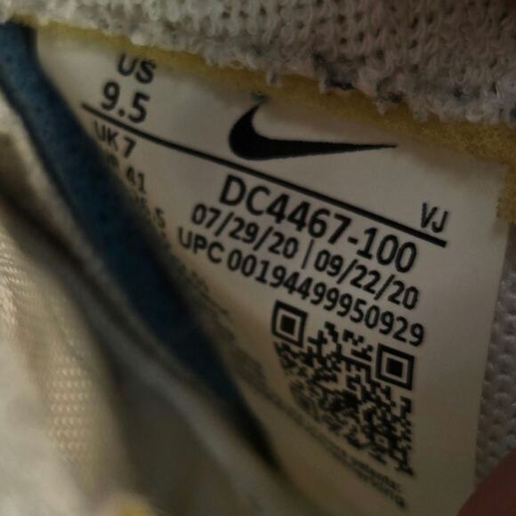 Size 9.5 - Nike Waffle Racer 2X Summit White Volt W - Picture 7 of 7